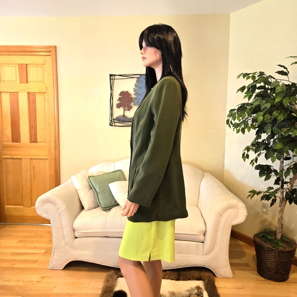 COPY - Jones New York 4-Piece Woman's Green Silk Suit, Size 12 Jacket, Pant, Sk… - Picture 16 of 16